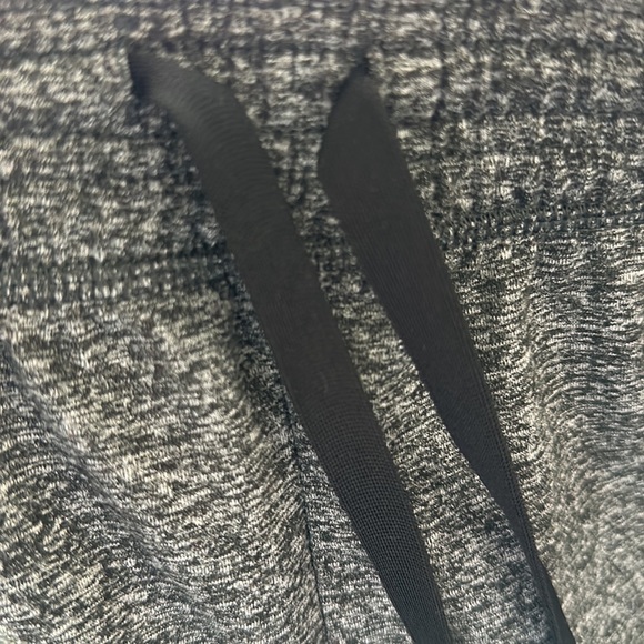 Short - Picture 4 of 4